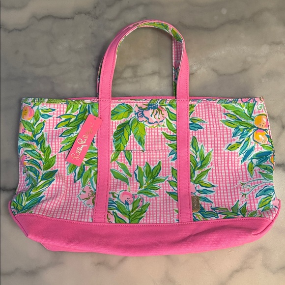 NWT Lilly Pulitzer Mercato Tote - Multicolor Don’t Stop Beleafing - Picture 1 of 16